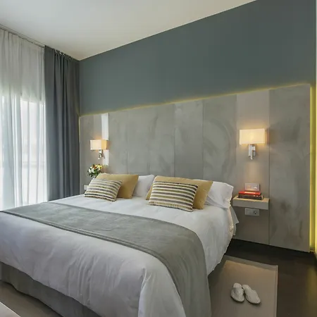 Aparthotel Sevilla Alcala de Guadaira