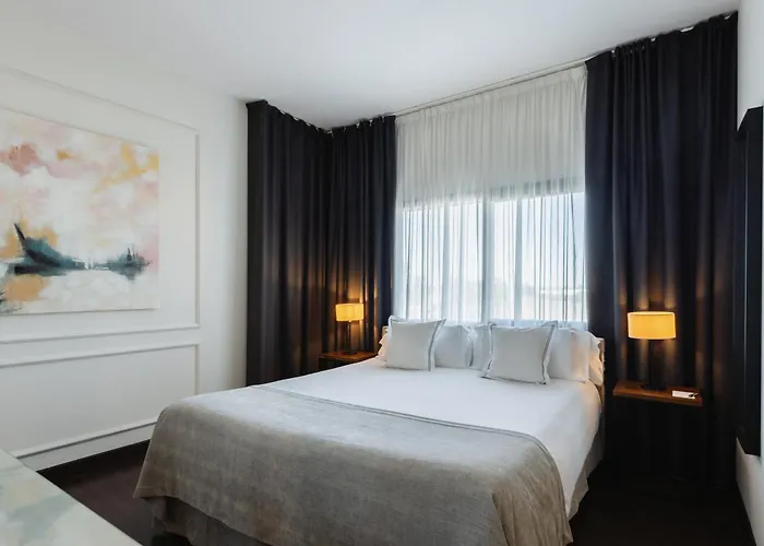 Apart Otel Sevilla 4*