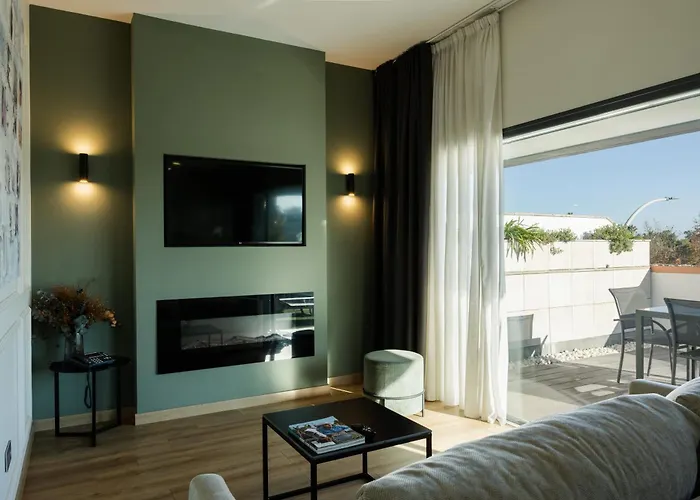 Apart Otel Sevilla 4*